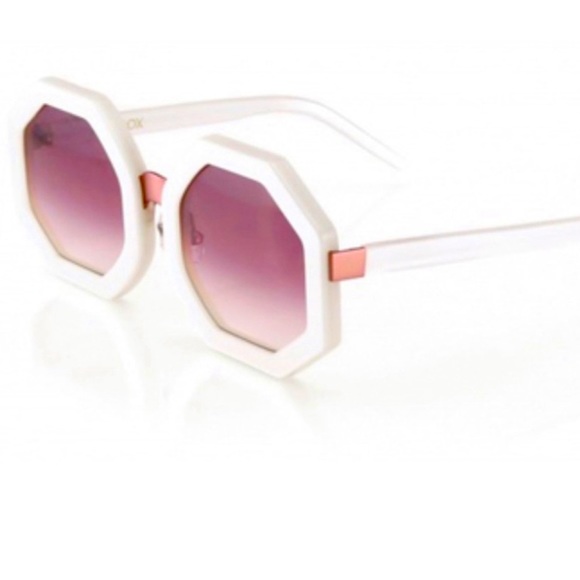 COPY - ***SOLD OUT*** Wildfox Ava White Sunglasses - Picture 1 of 6